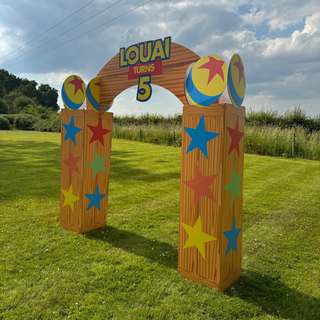 Toy Gates, Woody Buzz Pillar Gates