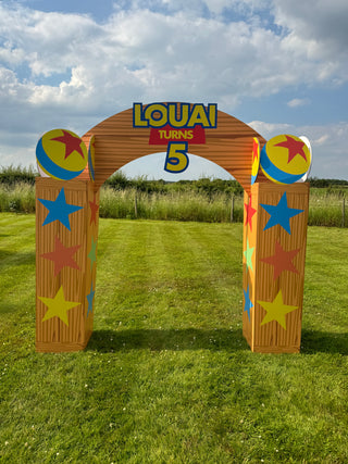 Toy Gates, Woody Buzz Pillar Gates